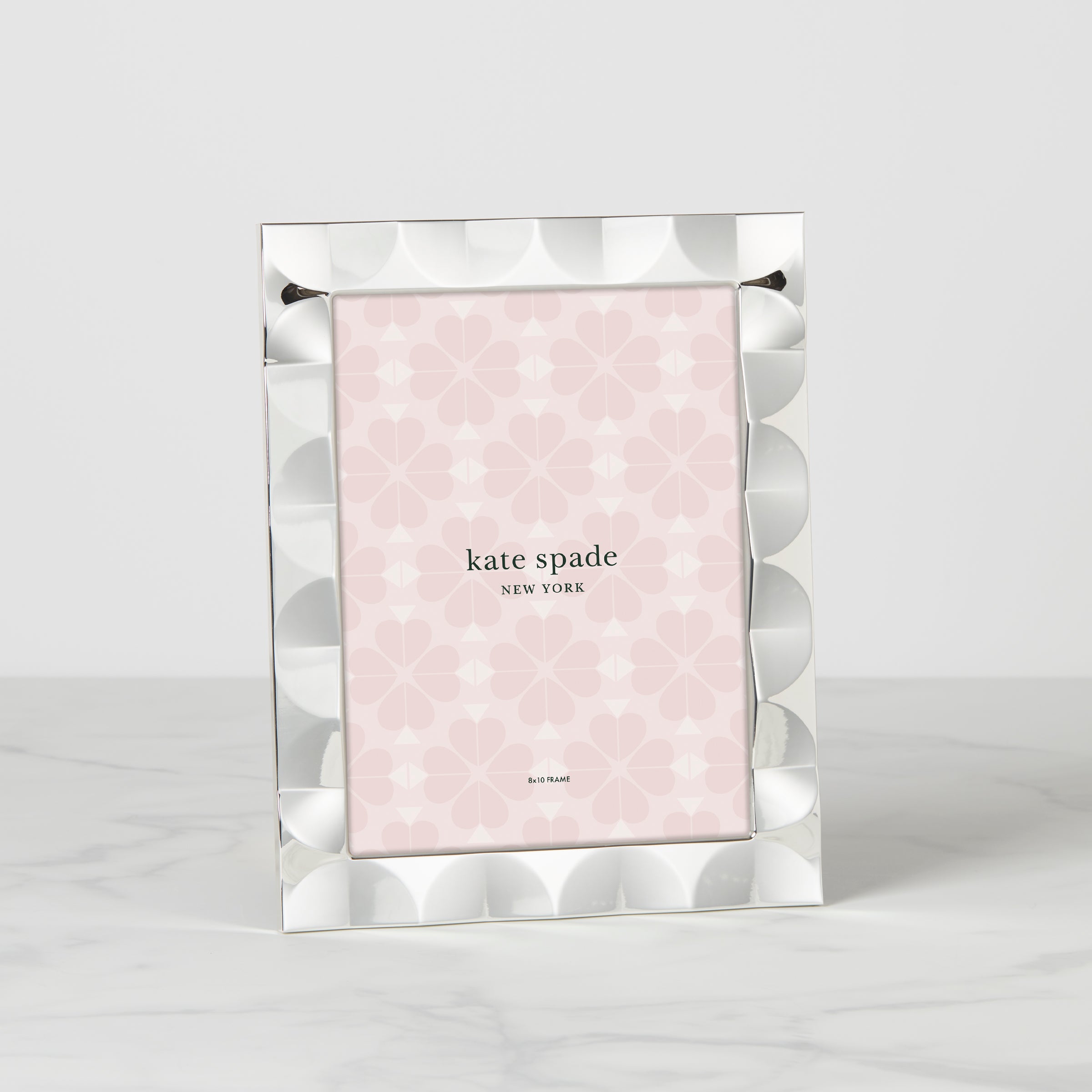 Lenox Heritage Lenox Heritage South Street Silver 8x10 Scallop Photo Frame