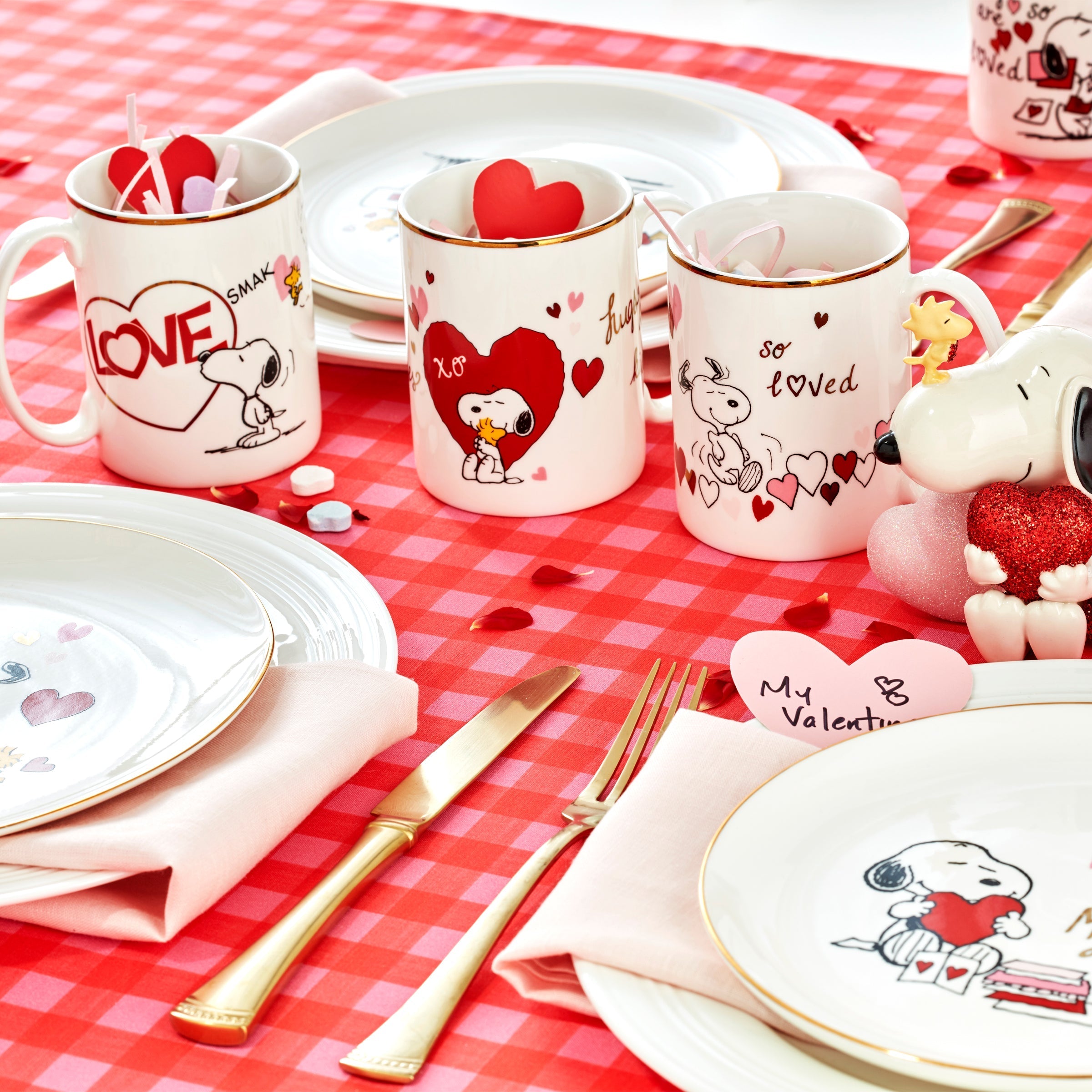 Lenox Heritage Lenox Heritage Snoopy Valentine's Day Accent Plates, Set of 4 - Image 3