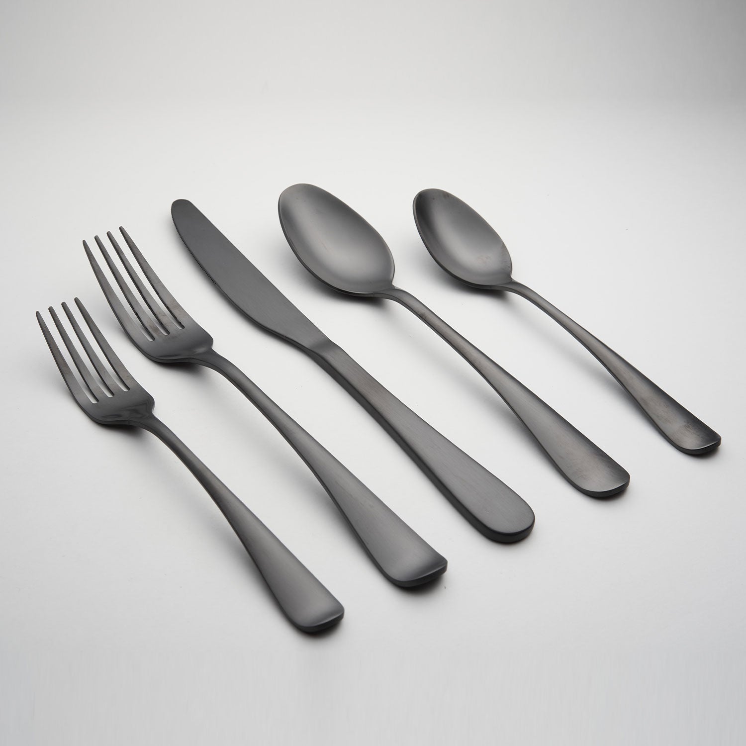 Lenox Heritage Lenox Heritage Rhiannon Black Satin 20-Piece Flatware Set
