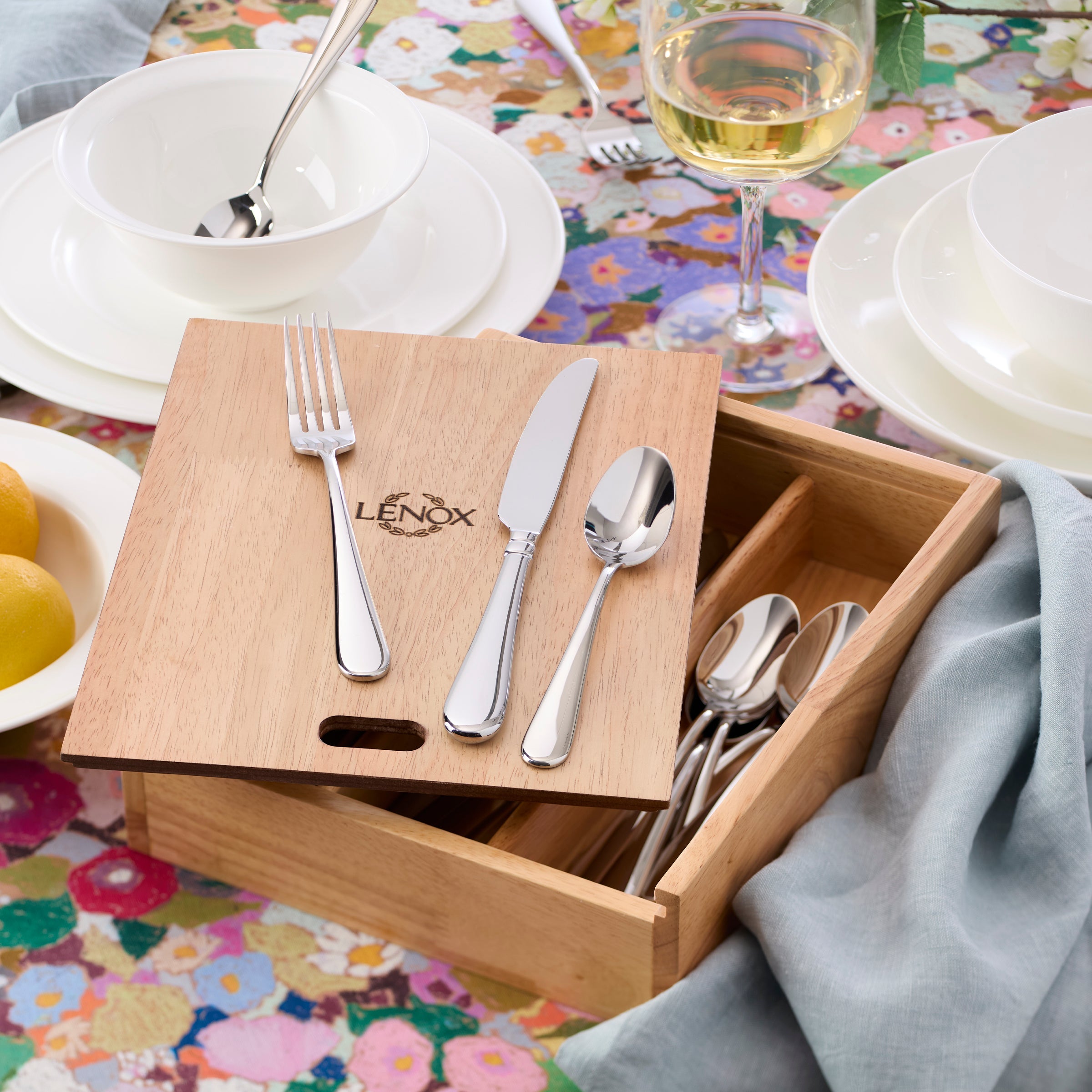 Lenox Heritage Lenox Heritage Studio 1414 Mirror 24 Piece Flatware Set with Caddy - Image 6