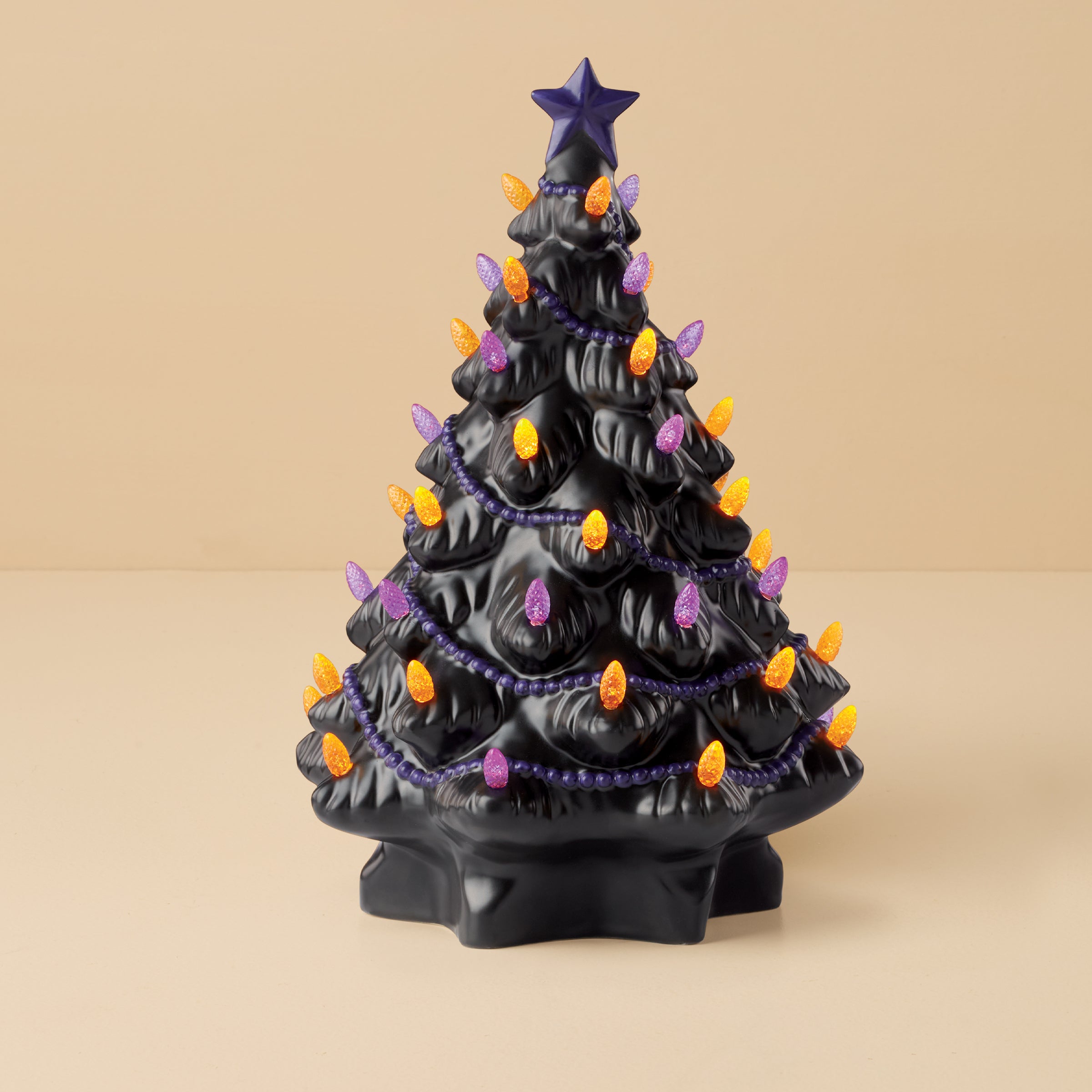 Lenox Heritage Lenox Heritage Treasured Traditions Black Lit Tree Figurine