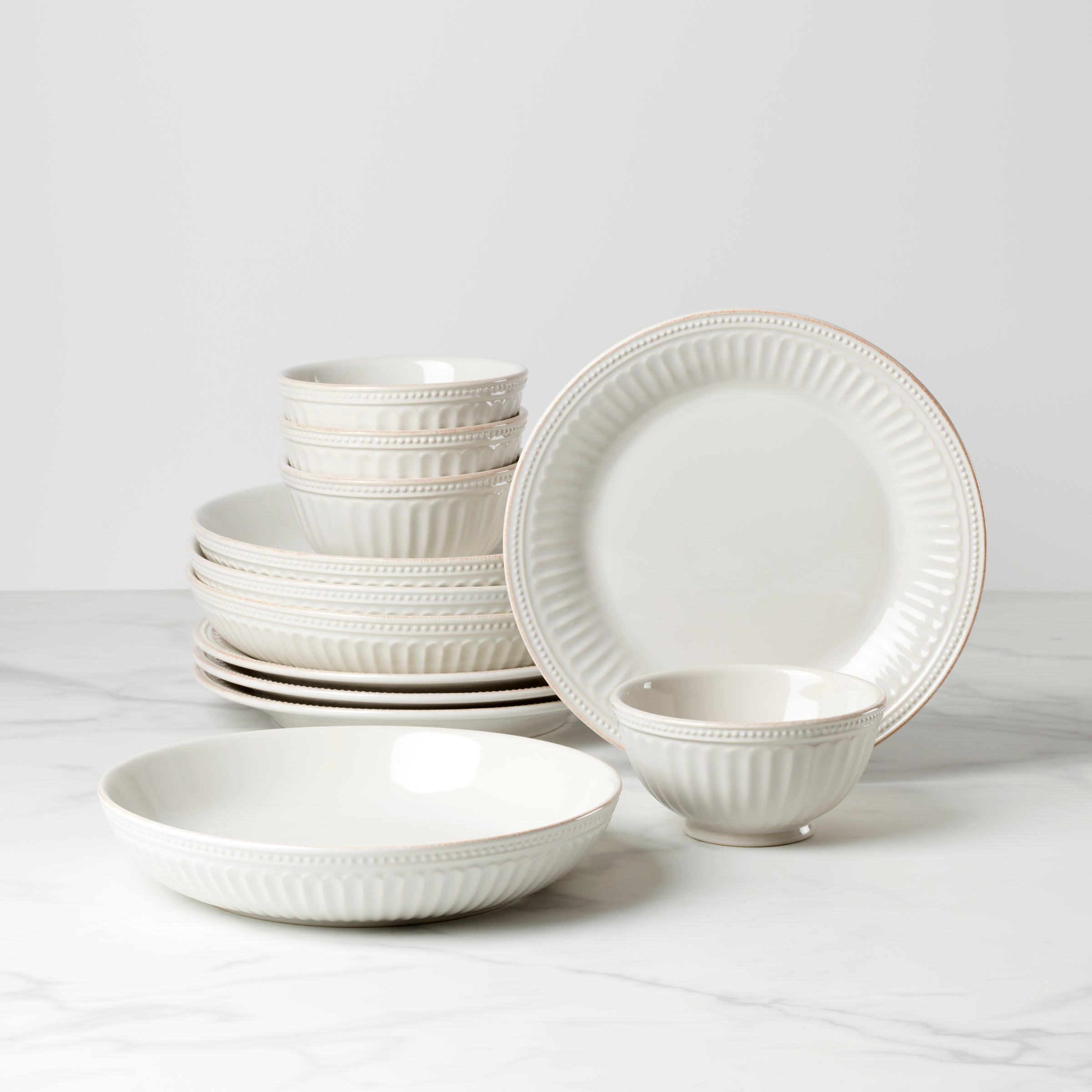 Lenox Heritage Lenox Heritage French Perle Groove White 12-Piece Dinnerware Set