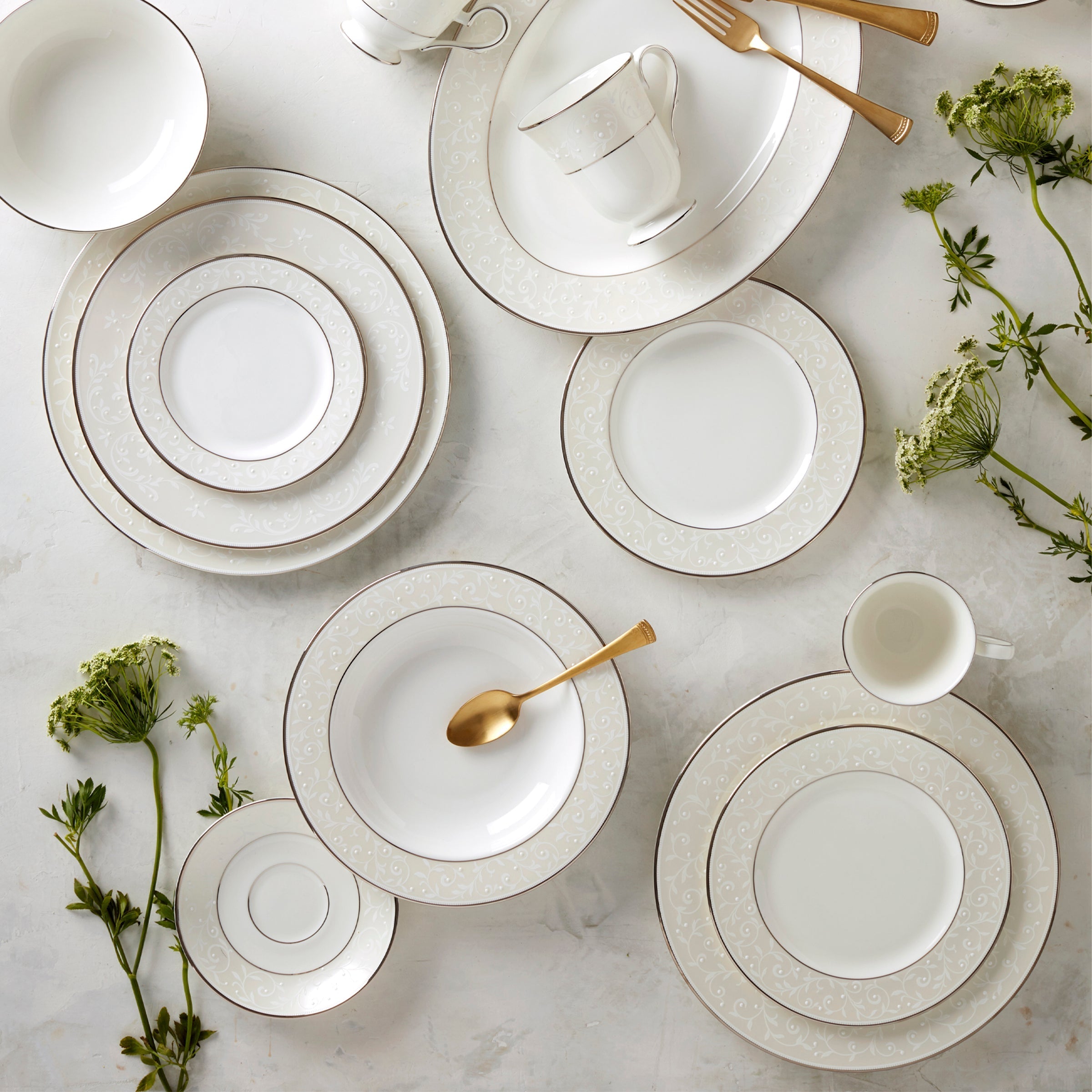 Lenox Heritage Lenox Heritage Opal Innocence 5-Piece Place Setting - Image 4