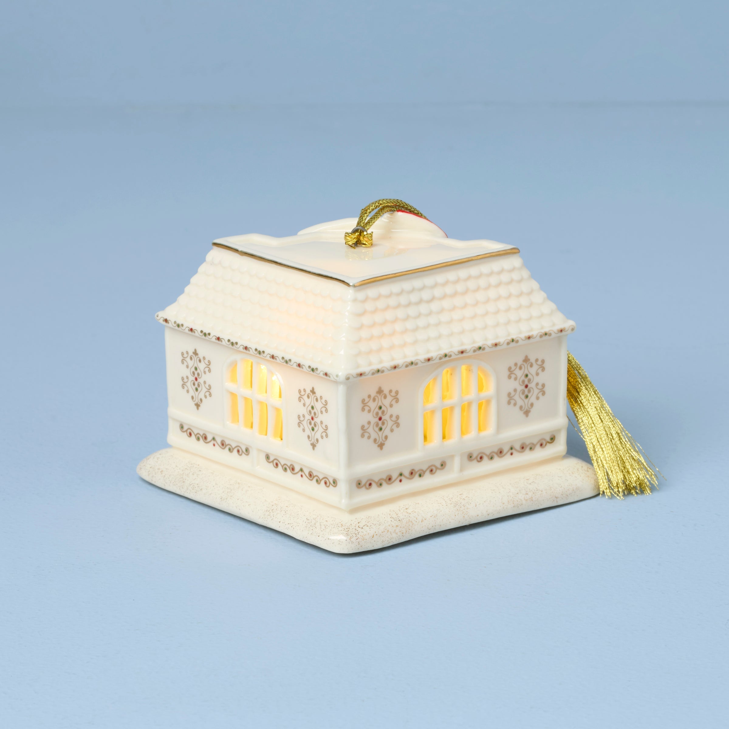 Lenox Heritage Lenox Heritage Mistletoe Park Diner Lit Ornament - Image 3