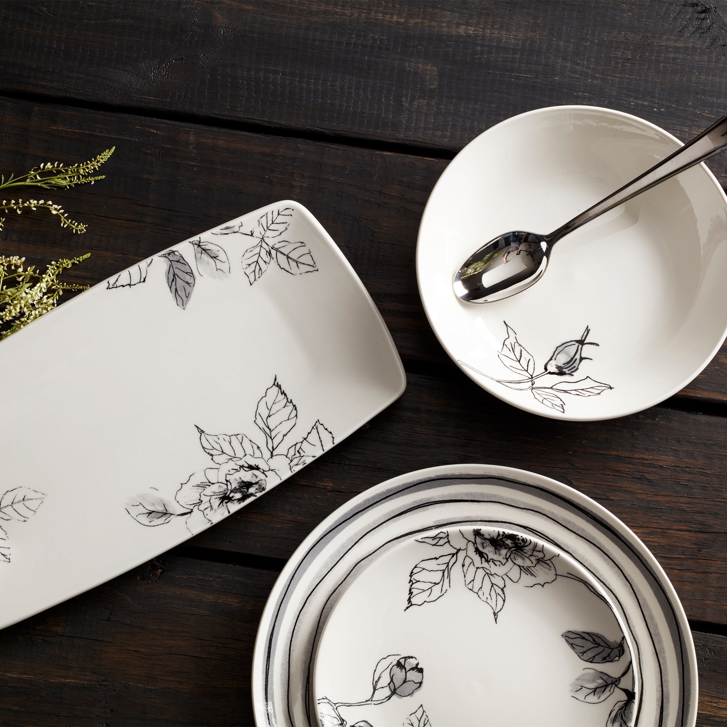 Lenox Heritage Lenox Heritage Sketchbook 12-Piece Dinnerware Set - Image 5