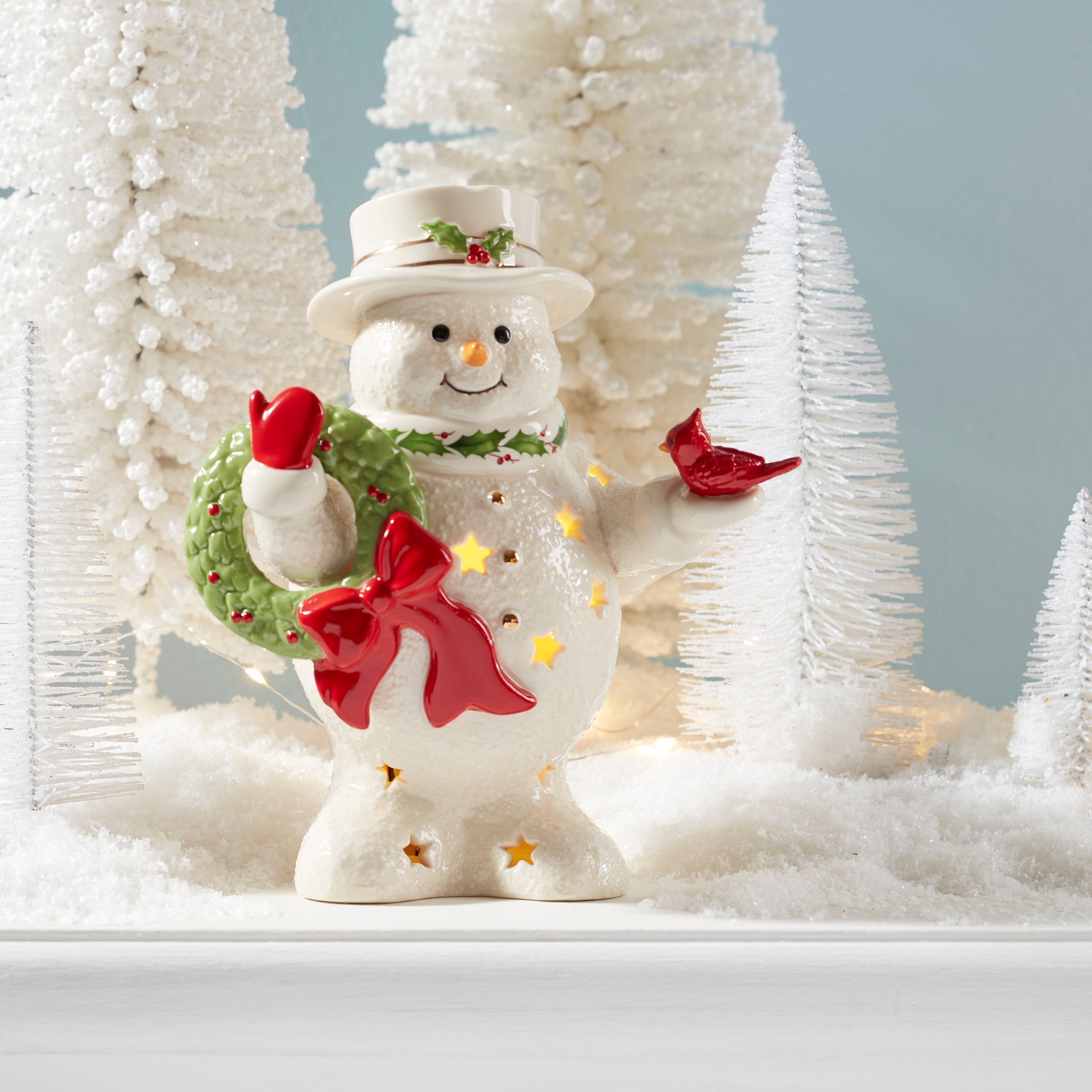 Lenox Heritage Lenox Heritage Happy Holly Days Snowman Holding Wreath Figurine - Image 4