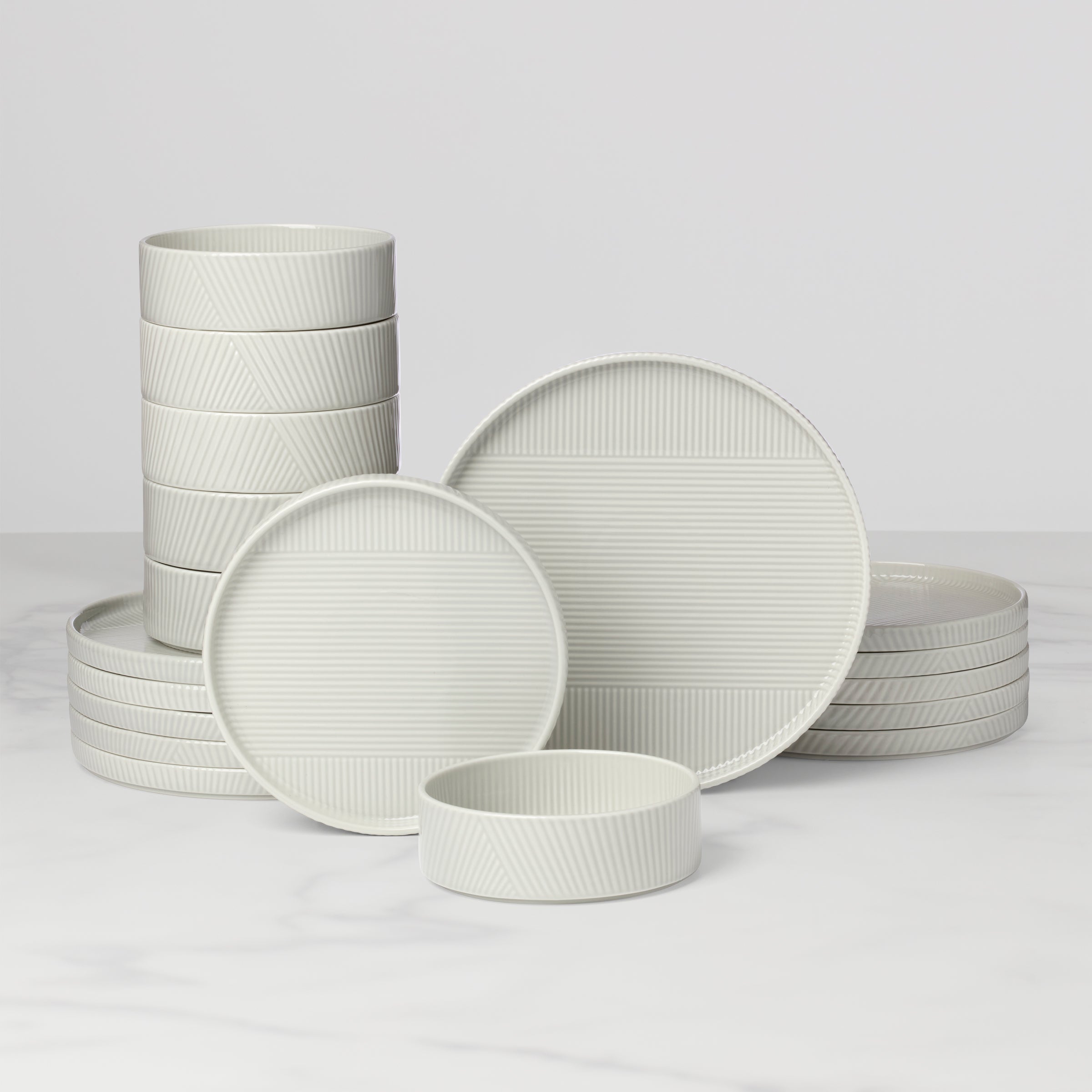 Lenox Heritage Lenox Heritage Modulus Vapor 18-Piece Dinnerware Set