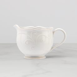 Lenox Heritage Lenox Heritage French Perle White Gravy Boat