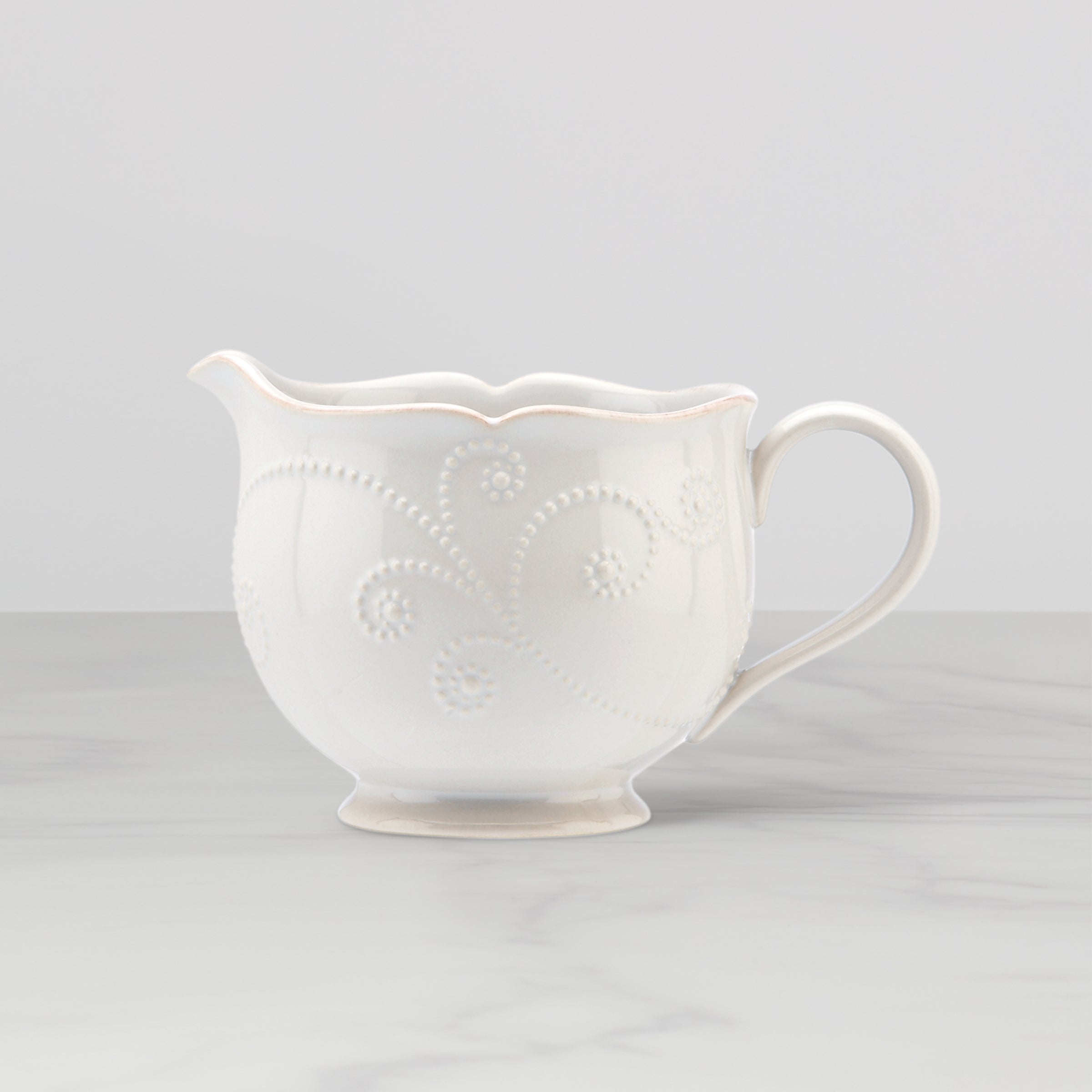 Lenox Heritage Lenox Heritage French Perle White Gravy Boat