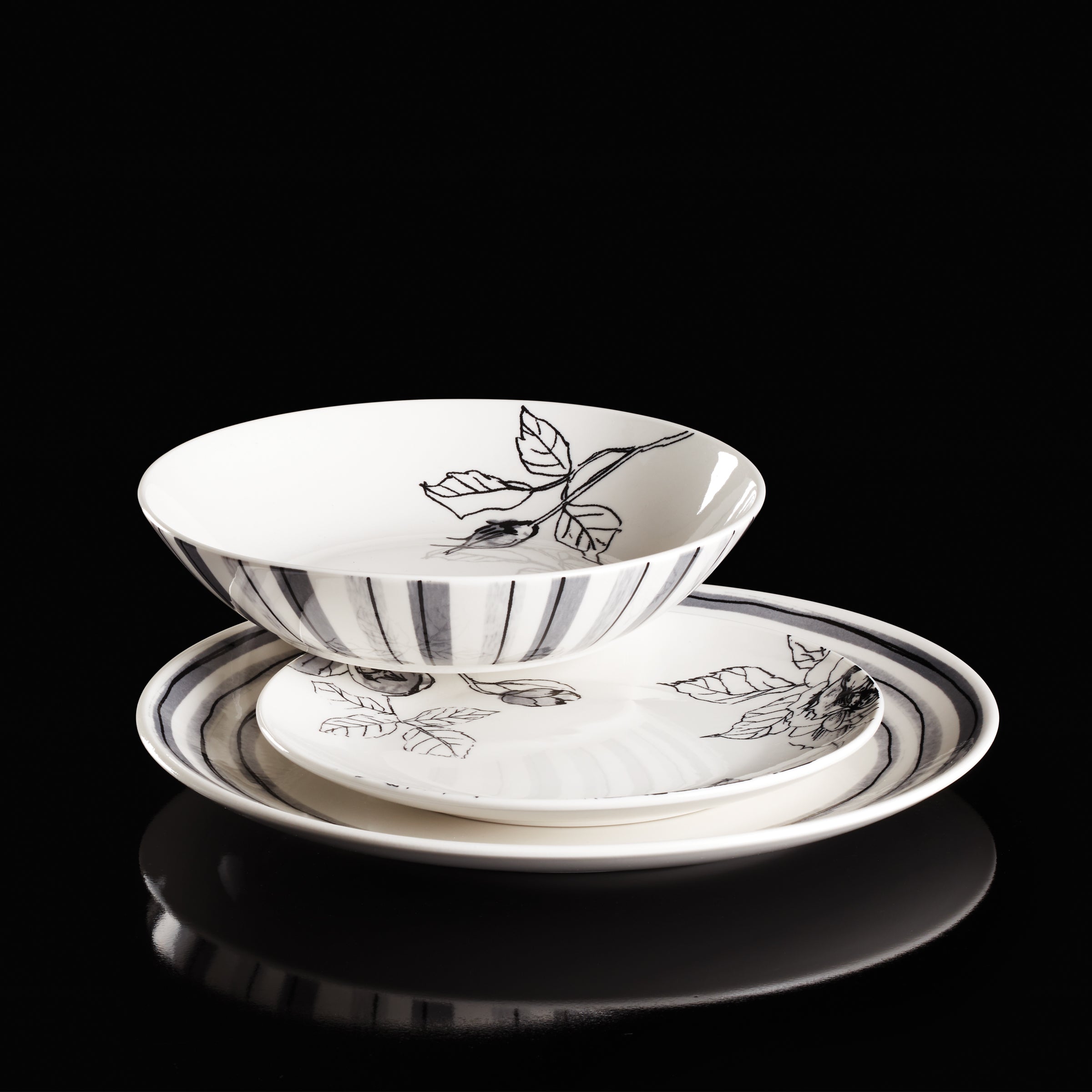 Lenox Heritage Lenox Heritage Sketchbook 12-Piece Dinnerware Set - Image 9