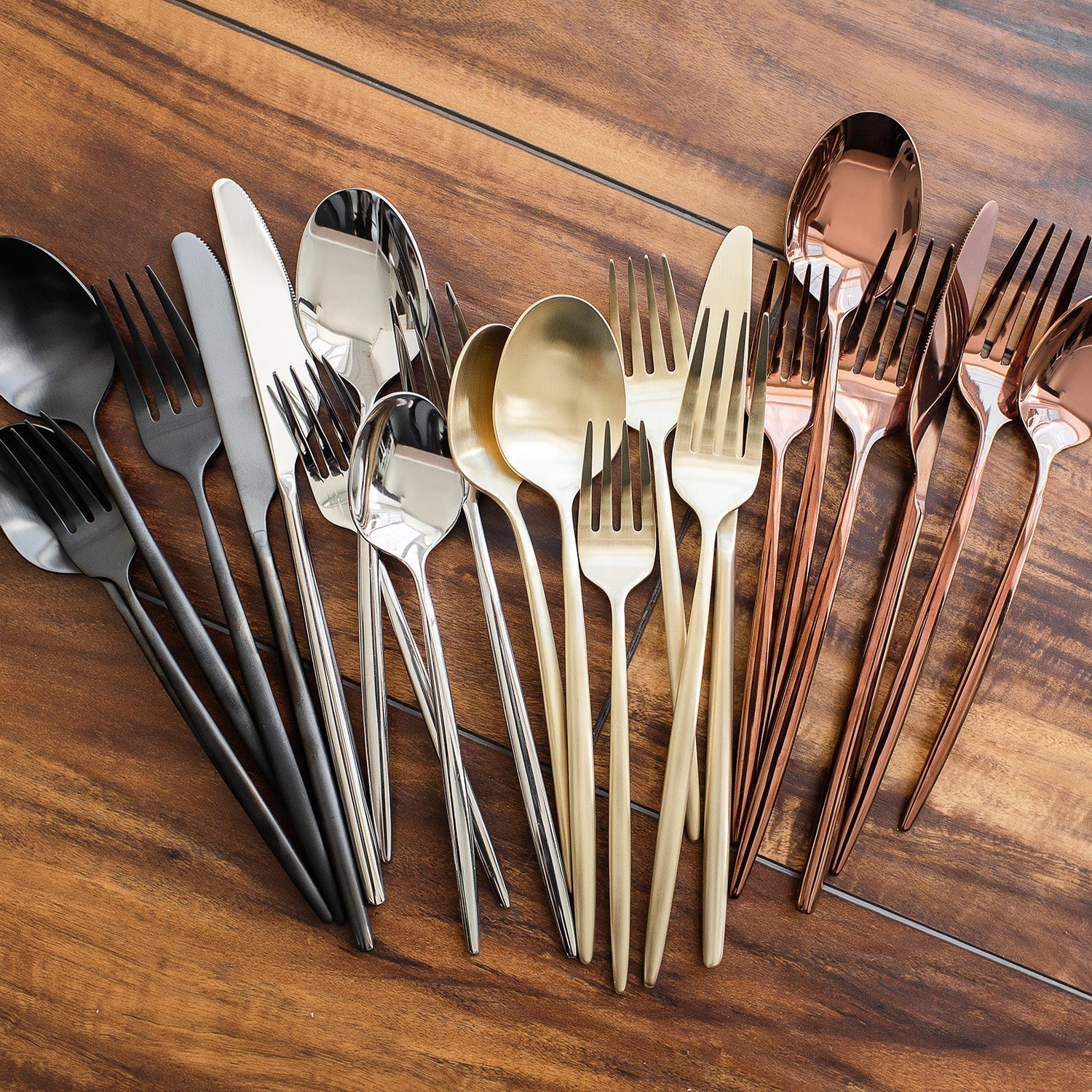 Lenox Heritage Lenox Heritage Gaze Champagne Satin 20-Piece Flatware Set - Image 11