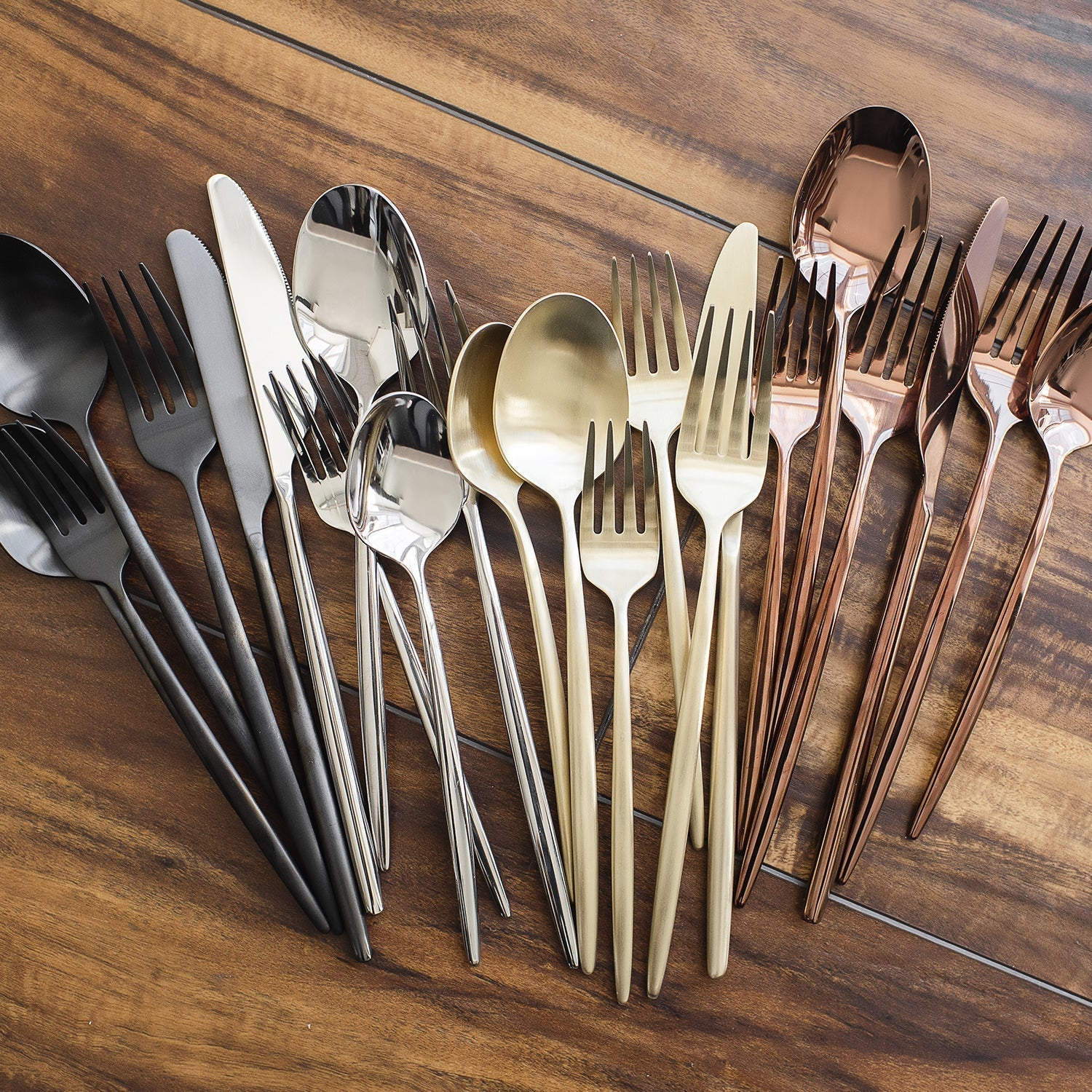 Lenox Heritage Lenox Heritage Gaze Copper Mirror 20-Piece Flatware Set - Image 4