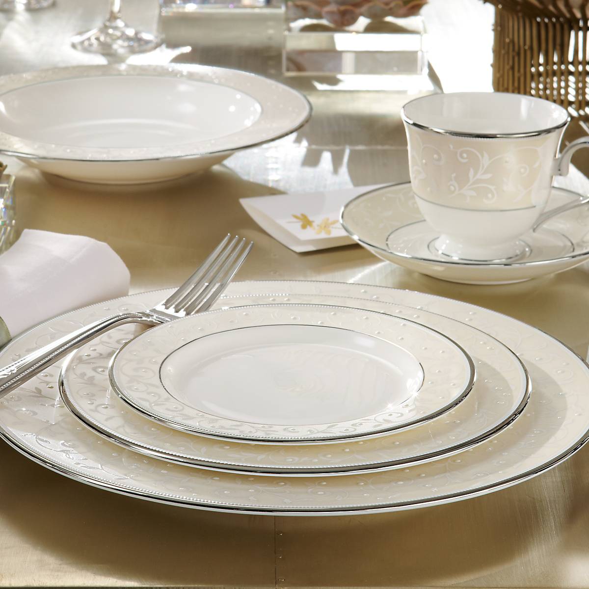Lenox Heritage Lenox Heritage Opal Innocence 5-Piece Place Setting - Image 11