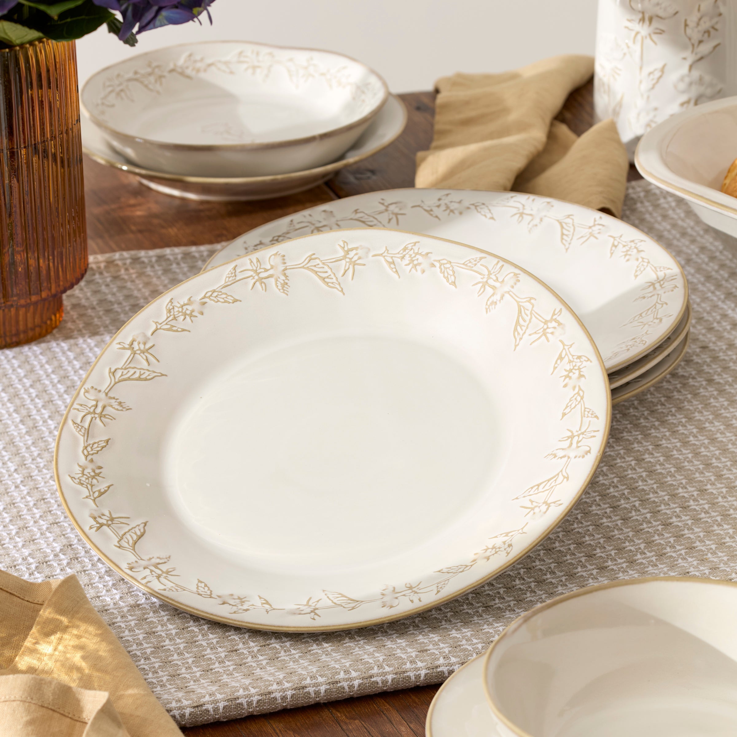 Lenox Heritage Lenox Heritage Homespun 16-Piece Dinnerware Set - Image 11