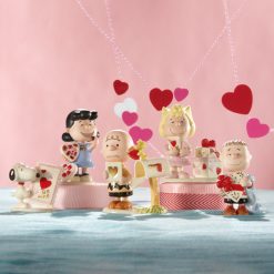 Alternative view of Lenox Heritage Lenox Heritage Peanuts 5-Piece Valentine's Figurine Set