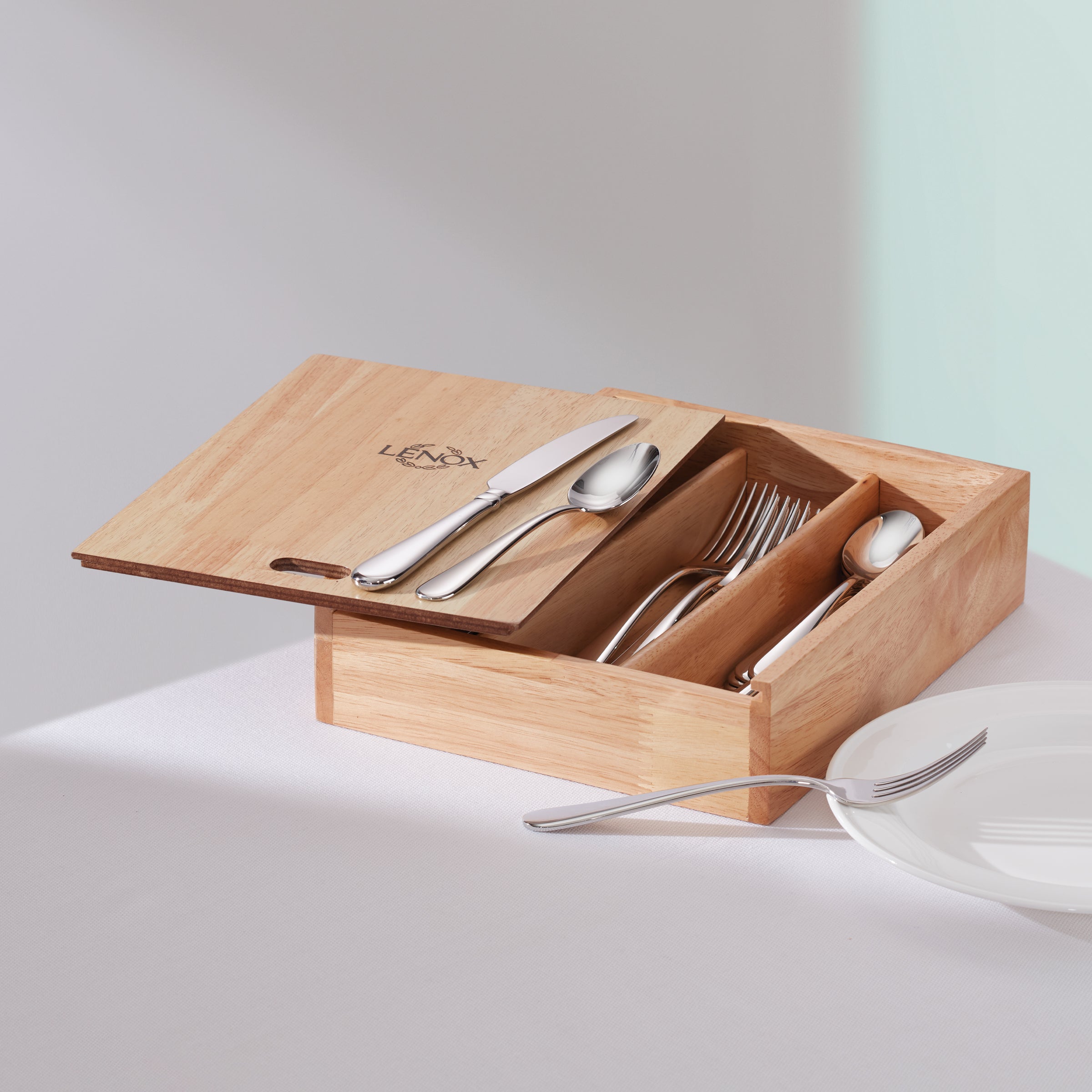 Lenox Heritage Lenox Heritage Studio 1414 24-Piece Flatware Set - Image 2