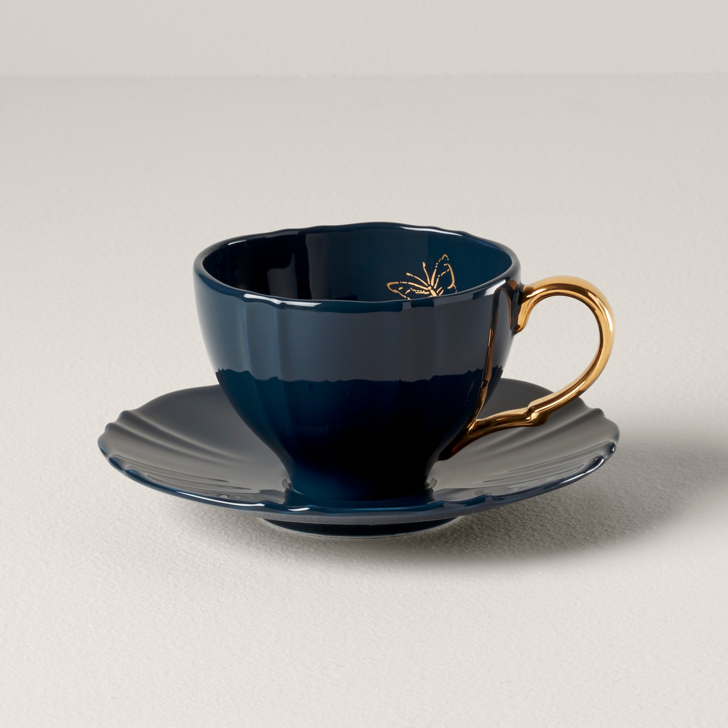 Lenox Heritage Lenox Heritage Sprig & Vine Navy Teacup & Saucer